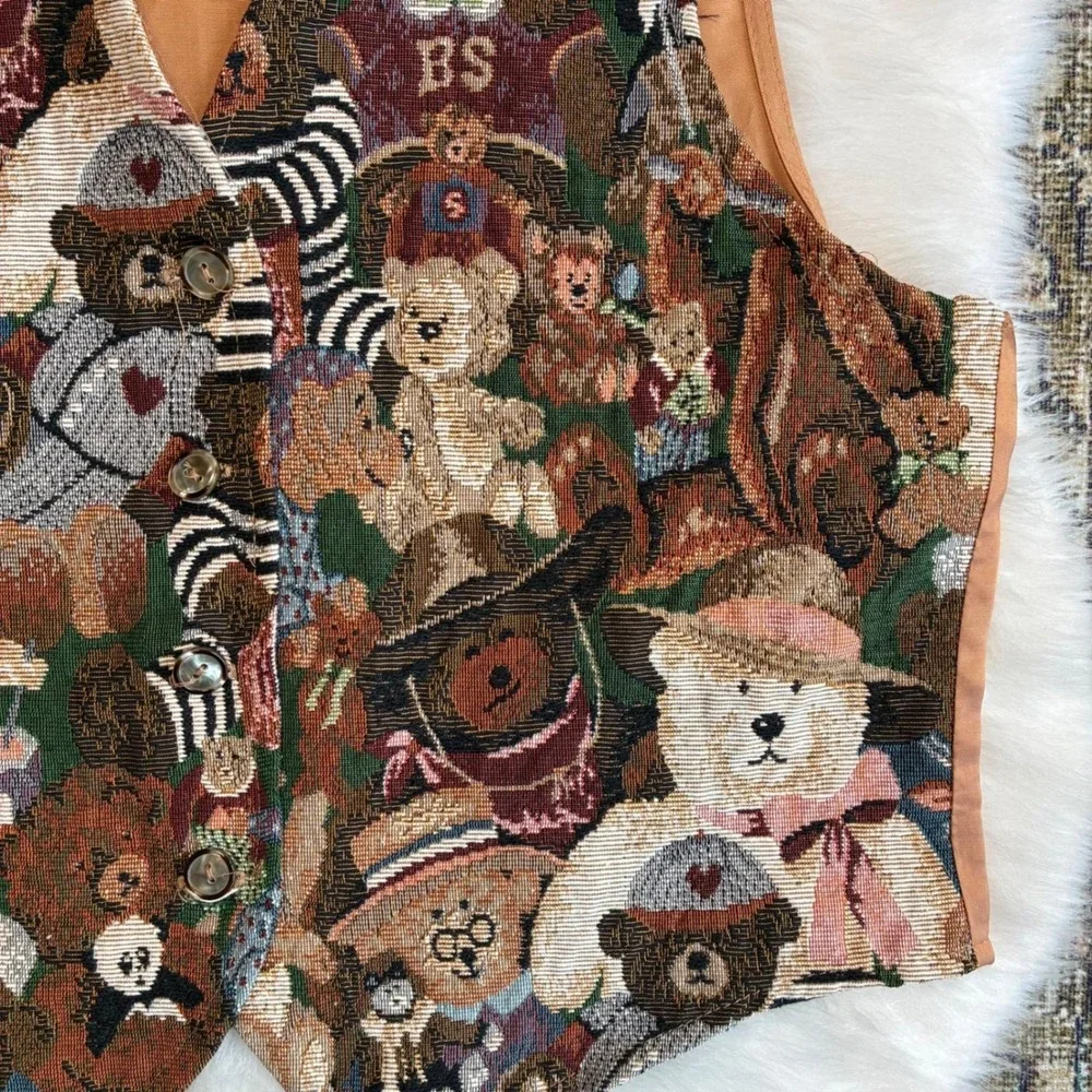 Vintage Embroidered Teddy Bear Tapestry Vest Novelty Print Medium USA Grandma - Picture 2 of 7